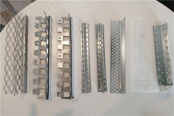 How to Do Corner Beading on Windows